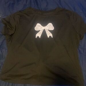 Bow t-shirt